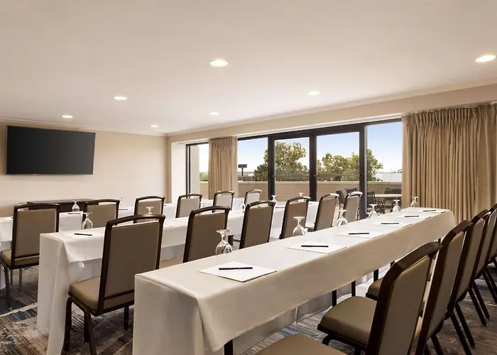 Doubletree By Hilton New Orleans Airport